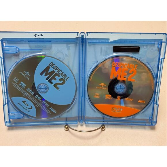Despicable Me 2 (Blu-ray + DVD + Digital) - Picture 5 of 6